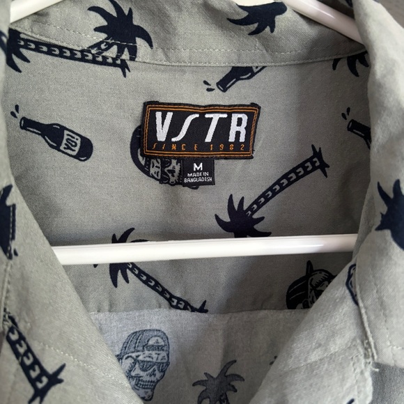 Men’s button up - Picture 3 of 5